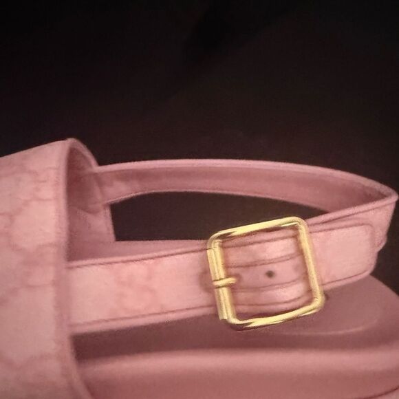 Brand new Gucci Pink  Slide Sandals size 10 - Picture 9 of 9